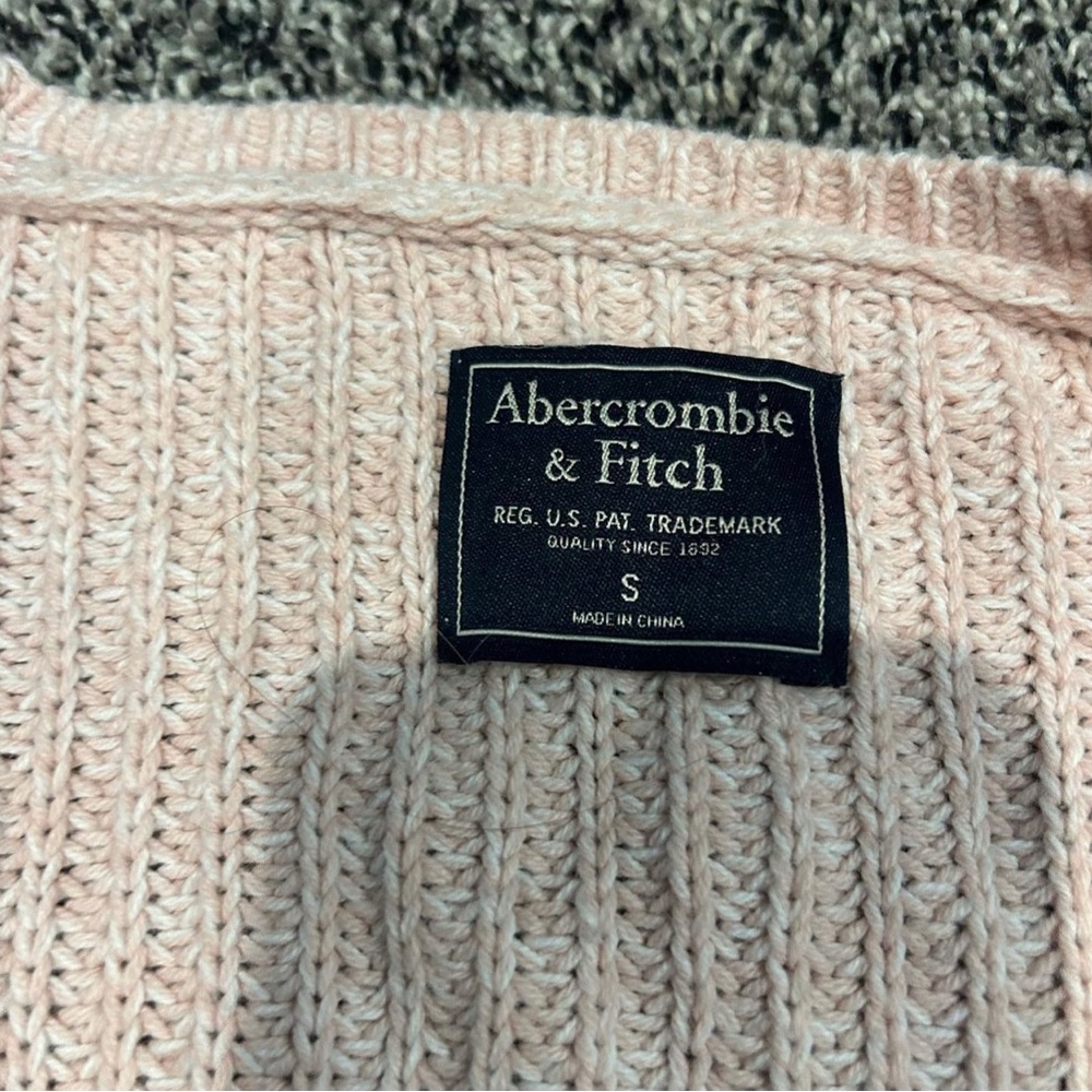 Sweater - Picture 2 of 2